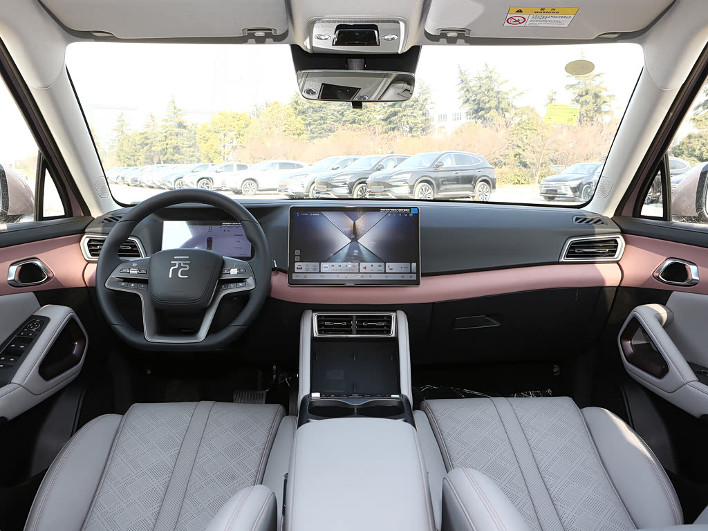 2025 BYD Yuan UP Image 10